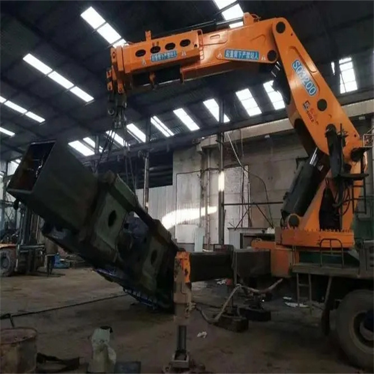 昭化130吨折臂吊车出租吊机租赁附近电话